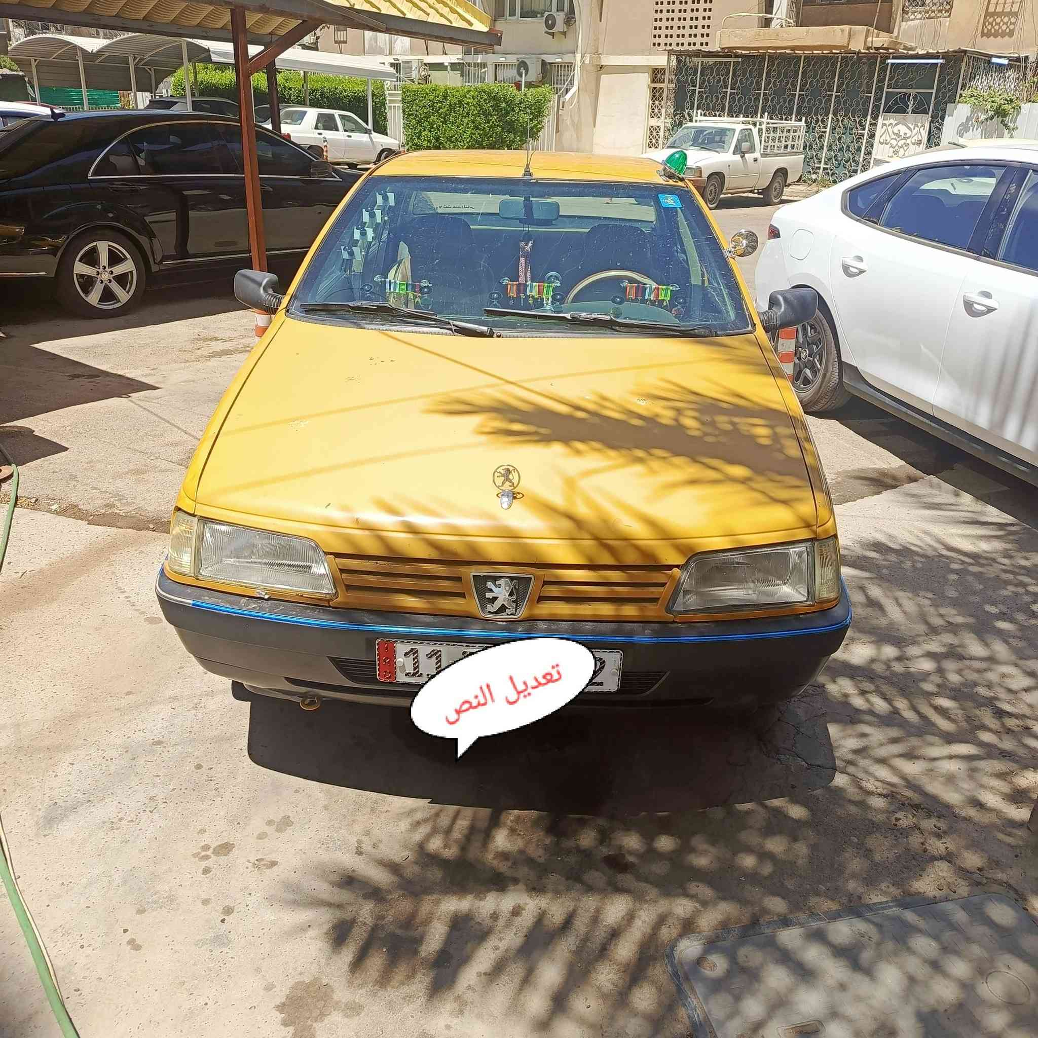 سلام عليكم بيجو روى للبيع رقم بغداد انكليزي بسمي تبريد ثلج تخم تاير جديد بيها فقط صوت بالمكينة والسيارة احلى من صور السعر 27 وبيها مجال وكلشي اكو بسوك 
*********** واتساب
