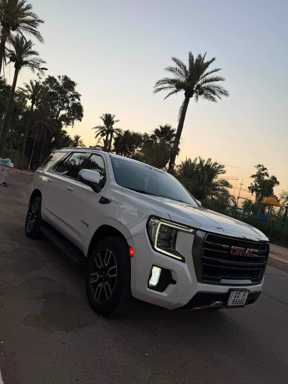 السلام عليكم اخوان للبيع
السعر 350 وبي مجال وماكو هيج سعر بكل سوك 

الفئه المميزه جي ام سي at4 موديل 2022 

السياره وارد امريكي بيهه ٣ قطع صبغ بدون داخل بدون ايرباك 

ماشيه ١٠٠ الف 

مواصفاتها غنيه عن تعريف 

بانوراما / نقط عمياء / تحديد مسار / فور ويل / جنطه شفط كهرباء / كشنات تدفئه تبريد / كشنات فول كهرباء/ رادار امامي / دخول ذكي ترحيب / دبلات جوب كهرباء / حساس امامي خلفي / وبعد بيهه مواصفات متخلص 

اخوان السياره مكانها بغداد ورقم بغداد باسمي 

***********
