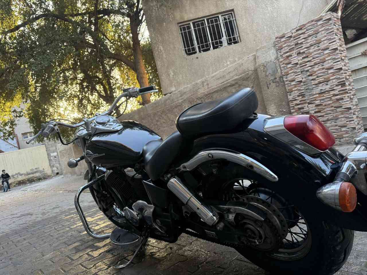 Honda shadow 400cc
هوندا شادو ٤٠٠ سي سي
مكينه بالجيس مكفولة وناعمة
ضفيره بلادية
ماسية ٤٦ فقط
نظافة واضحة بالصور
بسعر ١٧$ ومجال بسيط للشراي
بدون رقم بدون رقم 
مكانها بغداد / المحمودية 
***********
