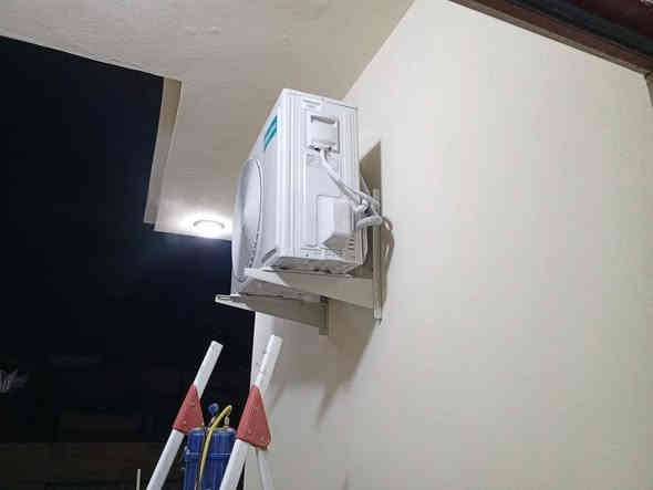 ......مستعدون.....
 لنصب السبالت
صيانة السبالت. 
........العمل موقعي .......
ضمان موسم كِــــــامل على (نصب اجهزه السبلت)  الجديده 
...
خدماتنا في جميع مناطق الموصل
اترك. رسالة. على الخاص. تتضمن. 
(نوع الخدمات المطلوبه & وعنوانك .)

وسنجيبكم. باسرع وقت.
***********
***********‬‏

يوجد  خدمه واتساب
