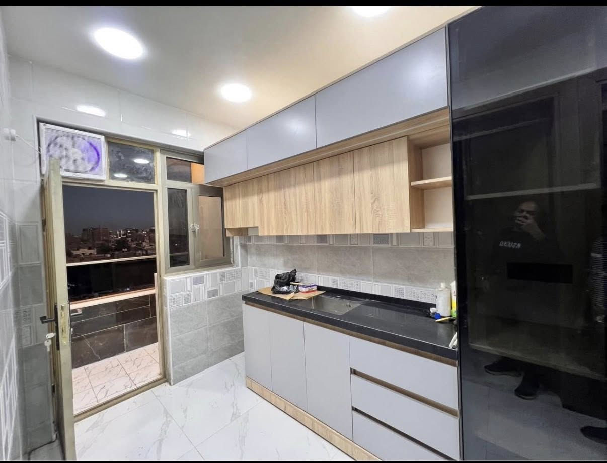 تحية طيبة

شقق زيرو للإيجار 

📍 الموقع: الكرادة خارج – قرب كنيسة مريم العذراء

متوفر

• غرفة وصالة

• غرفتين وصالة

✨ مواصفات البناية:

▪️ بناء حديث VIP

▪️ شقق زيرو (أول سكن)

▪️ مطابخ مجهزة بالكامل مع كاونترات

▪️ مصعد شغال 24 ساعة

▪️ مناسب (عوائل - موظفين - مغتربين)

📞 للاستفسار والحجز:

***********

***********

العادل للاستثمار والتطوير العقاري
