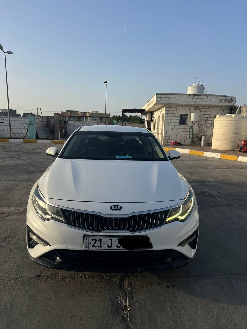 كيا5وارد كوري مديل2021بانزين مكفول من الضربة الكوري ما ينكفل من الصبغ رقم شمالي سيارة جاهزة من كل شي
السعر163 مكاني بصرة
***********
