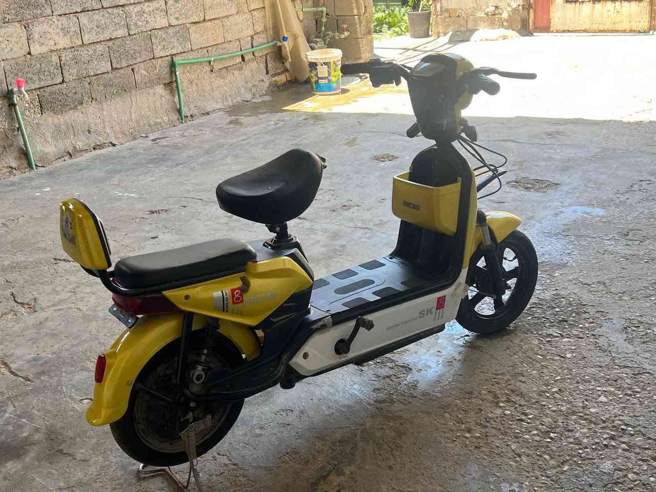 دراجه شحن حجم 14 جديده ما مستخدمه بس الباتريات هابطه لان متروكه مكان ديوانية حي الغدير مقابيل المعهد الفني للتواصل
***********
سعر 200
