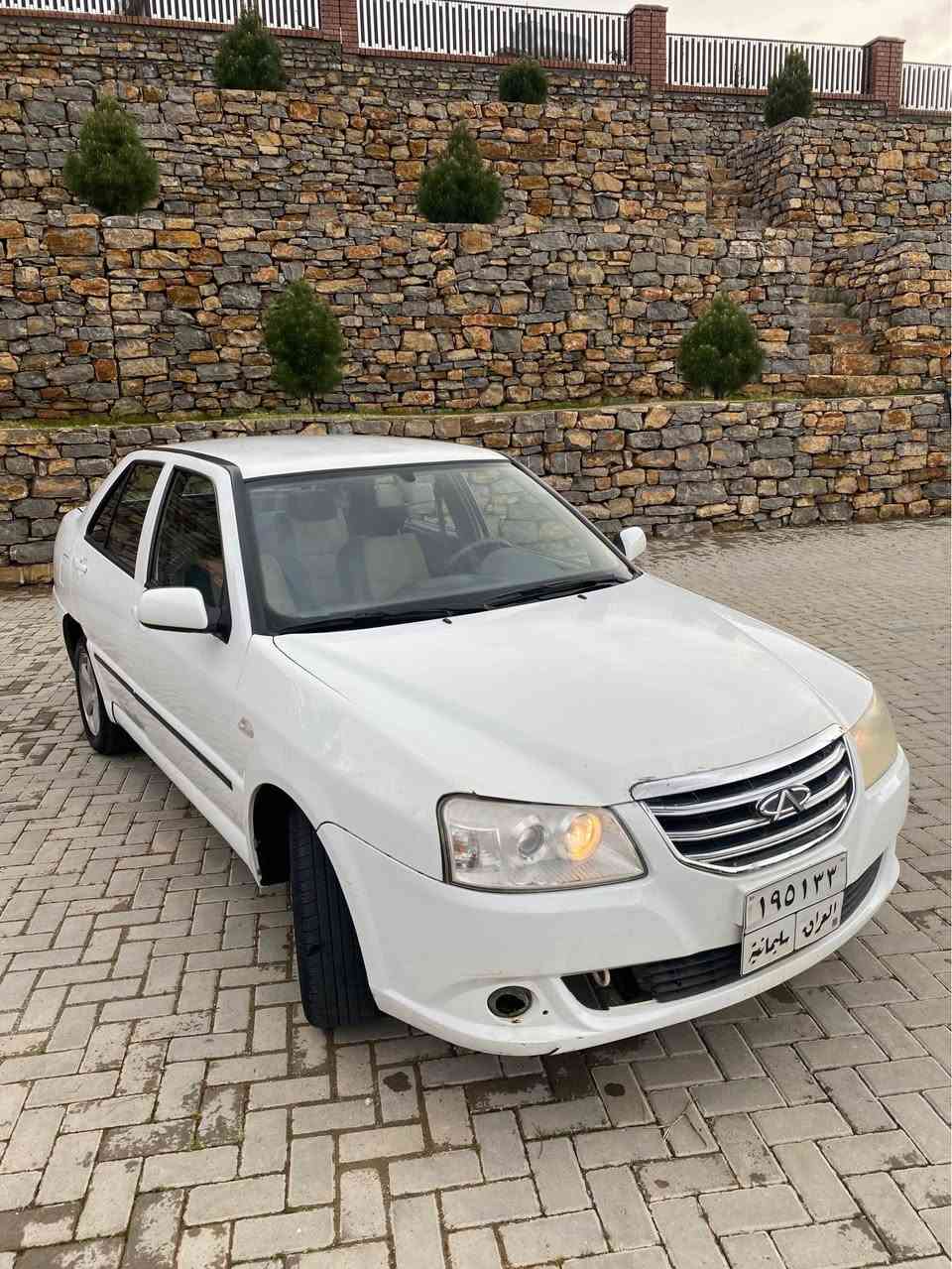 سەرەتا بە ناوی خوای گەورە و میهرەبان

فرۆشتنی خێرا

شێری کیون
مۆدیل ٢٠١٤
رەنگی سپی
مواسفات خلیجی سفری ئیرەیە و چوار جام کارەبایی و دەبل گیچ و دەبل ایرباگ و تەبرید گەرم و سارد و ویل کەپە و قفل مرکزی و گیر عادی و اۆکس و سیدی و بلوتوس و زۆر مواسفاتی تر..!
نموونە لە جوانی و پاکی
گیر و مەکینە و کارەبایی و تەبرید و تەقە و رەقە و تندوتۆلی بەشەرت
سەیارەکە یەک دەستە و بە ناوی خۆمانەوەیە
گیر و مەکینەی بیلاد یابانی لانسەرە گیر عادی
گیر و مەکینەی بەشەرت نەکراوەتەوە
ئەشیای زۆر وەک و خۆل وایە و مەرخوبە
ئەشیایی هەرزانە
٤ تایە و ویلی لۆکی بیلادی لە ژێرە
دەعم و لیدراوی و بۆیاخی نیە بەشەرت
پیش و دوای کەپسە و سەقف و شان و چواردەوری شوشەیی
سەنەوی تازەیە و بە ناوی خۆمانەوەیە و تەحویل و خرامە و بە ناوکردن بەشەرت
ماڵی دۆستە و دیناریک مەسروفی نیە
بۆ عەیب و عار پرسیار مەکە.!
شوین// هەڵەبجەی شەهید
سعری// ٤٣ گڵا و مجالیکی برایانەی تیدایە

ئاسیا ***********
کۆرەک ***********
ژمارە تەلەفون.! واتساب و تیلگرام و ڤایبەری لەسەرە.! حلبجة, السليمانية
