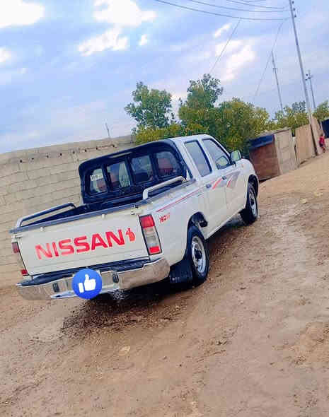 السلام عليكم للبيع نيسان 2014 رقم ميسان سياره بيها تجيه خفيفه كير محرك كفاله عامه كهربائيات كلها شغاله  حداديه كلش زينه سياره جاهزه من كل نواحي السعر 120وبيها مجال قليل المكان ميسان الكحلاء للاستفسار اتصل ***********
