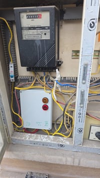 العامرية • بوردات كهرباء • شحن تسلا