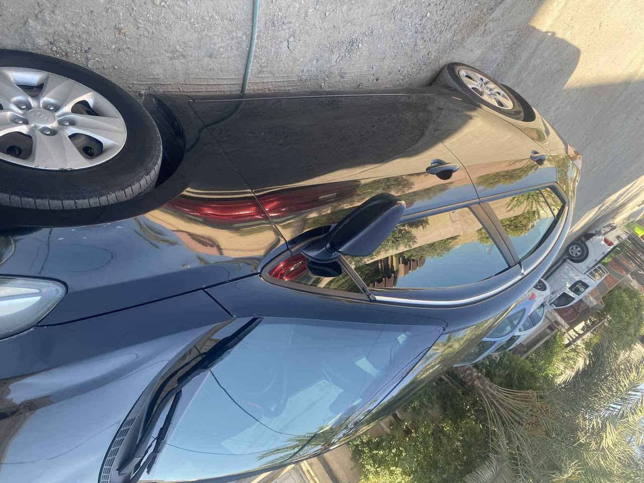 السلام عليكم 
فورتي ٢٠١٧ وارد امريكي 
ضررها بنيد فقط وراجع نفسه بارد
بدون ايرباك 
رقم اربيل
محرك ٢٠٠٠دوش 
السياره الحمدلله جاهزه مابيها نقص محرك كير مكفول
***********
