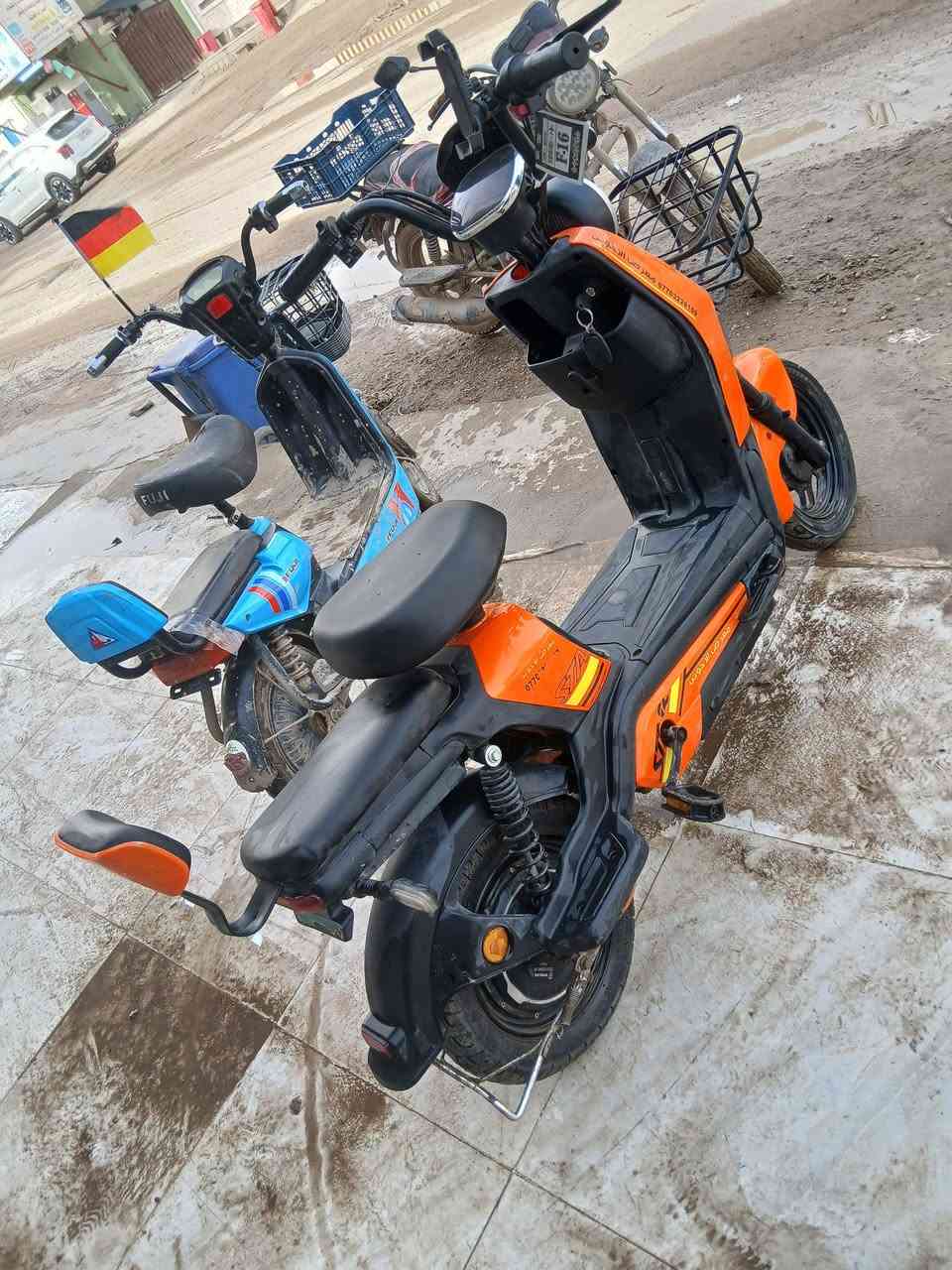 دراجة شحن للبيع بطاريات فول سعرها ٢٢٥ مكاني بعقوبة مدخل المفرق
***********
