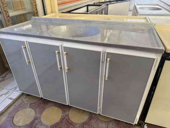 مجمع محسن الشمري بكافة انواع اثاث مواد المنزلية 
متوفر سناكي متر 30 
متوفر سناكي متر 50 
سناكي جديد وليس مستعمل 
موجود فقط مرمر 
العنوان الديوانية قضاء عفك قرب الجسر حمام مقابل سيد حسن ياسري 
***********
