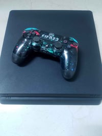 بلاي ستيشن 4 • سليم • ٣٢٠ جيجا