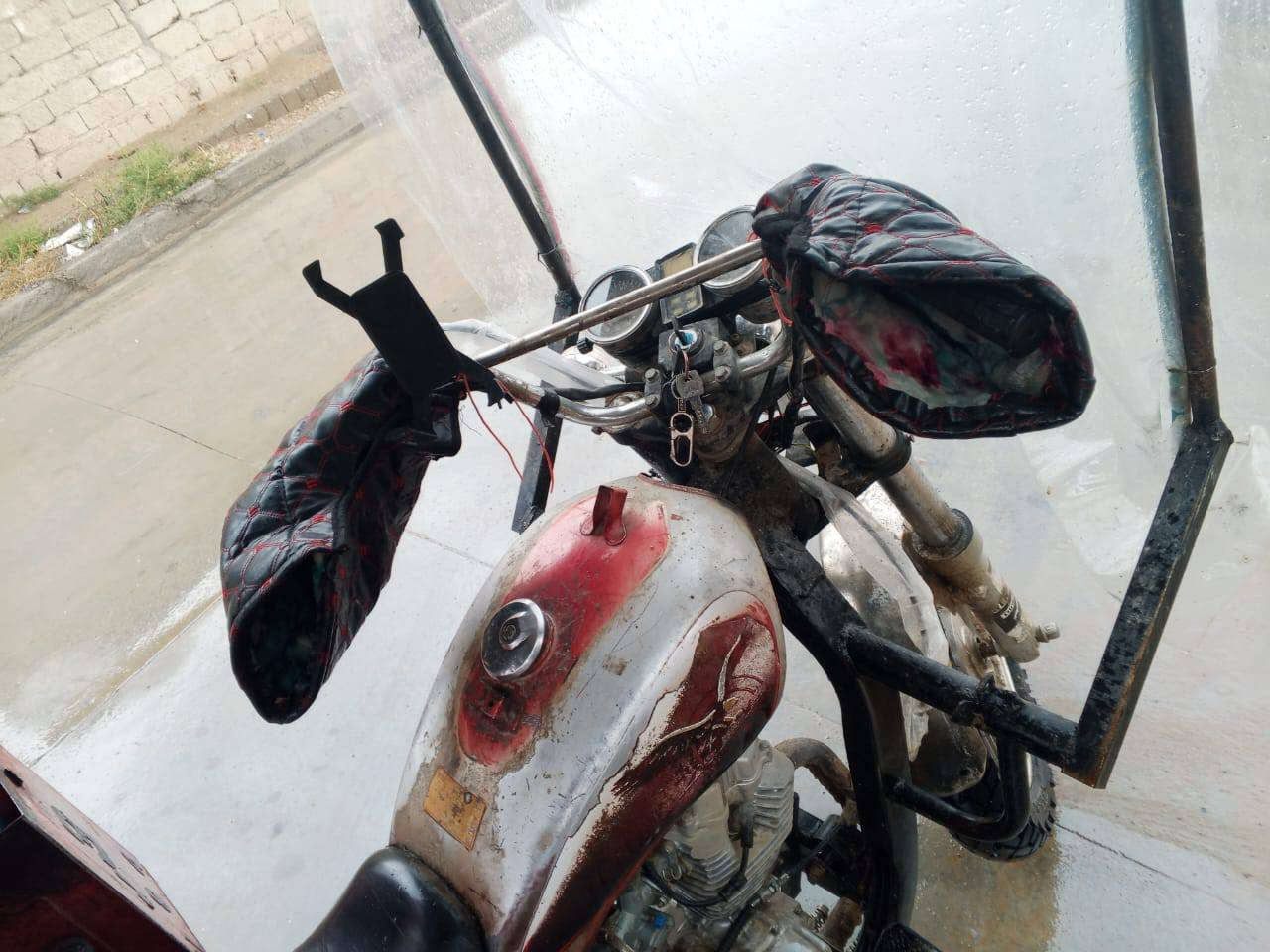 السلام عليكم ستوته موديل 2019 محرك 2024 معمر جديد شاصي ملحوم الدرع كهربايات كلها شغاله ستوته جهزه السعر 750 وبيها مجال الرقم *********** واتساب
