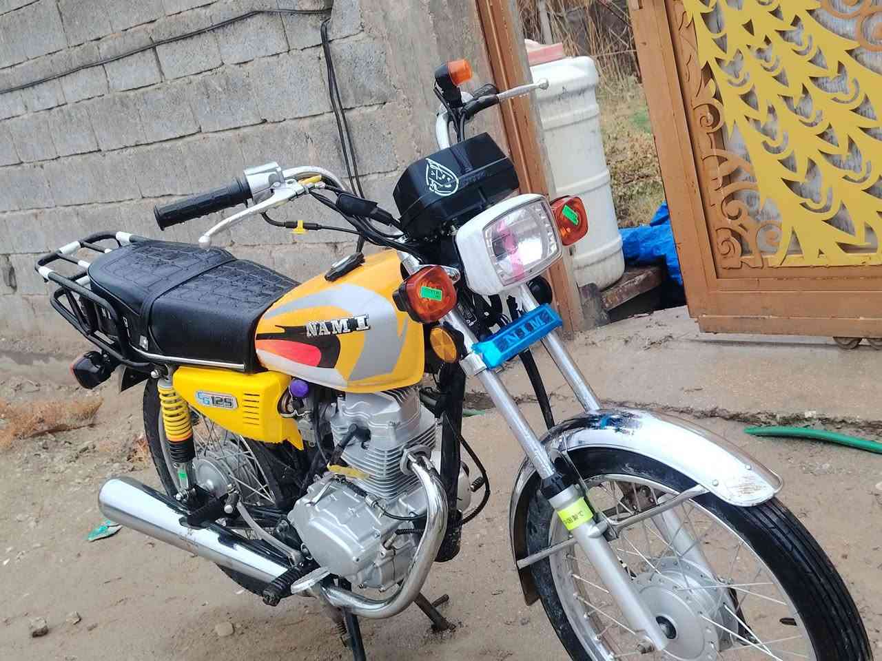 السلام عليكم دراجه نأمه 2025للبيع السعر ٥٥٠وبيها مجال دراجه نضيفه ممفتوح برغي منها مكاني كربلأ ***********
