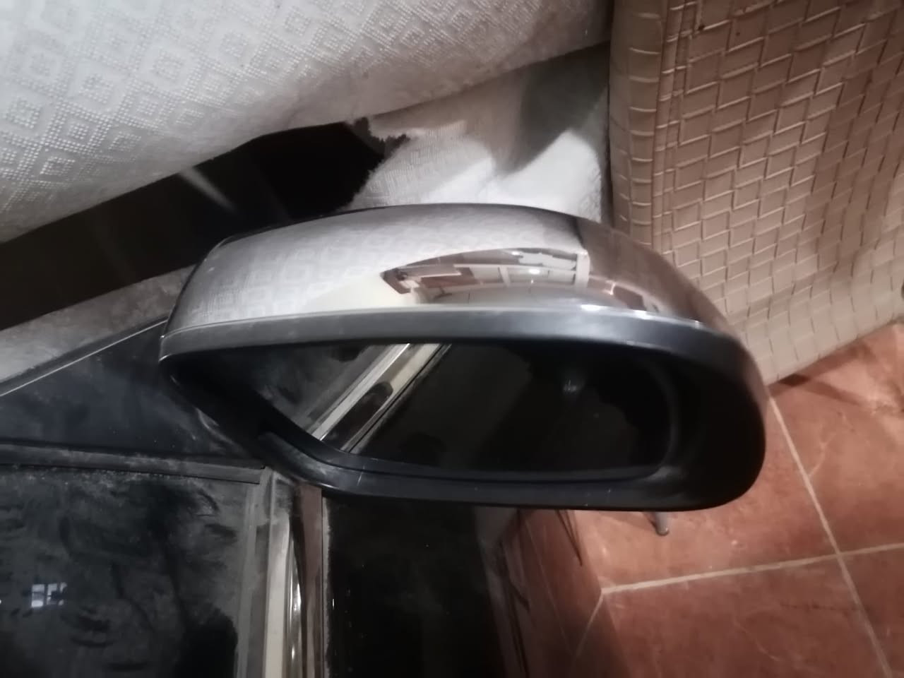 کلایزر اوباما 300C محرک هیمي 8 سلندر فول مواصفات 
یوجد شاشە استیرن شلیت سکان ارباك قاعیدە فیوزات بك لایت مجمع سکان 
بیبان سقف صندوق
*********** 👈🏻 Whatsapp
