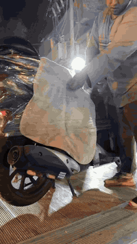 السلام عليكم دراجة Psx للبيع كفالة عامة ماشية 11الف زيروو قبل شهرين اخذتهة من معارض كلشي وكلاشي جيب الف فيتر وياك السعر 22وبيهة مجال قليل حك الجية لل استفسار  مكاني بغداد قرب جسر المثنى ***********
