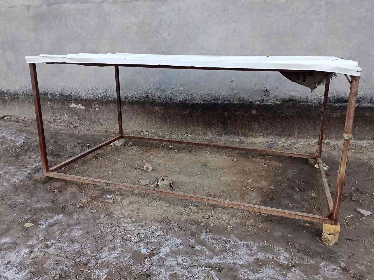 سقفيه للبيع تسكام ،
الديوانية ***********
