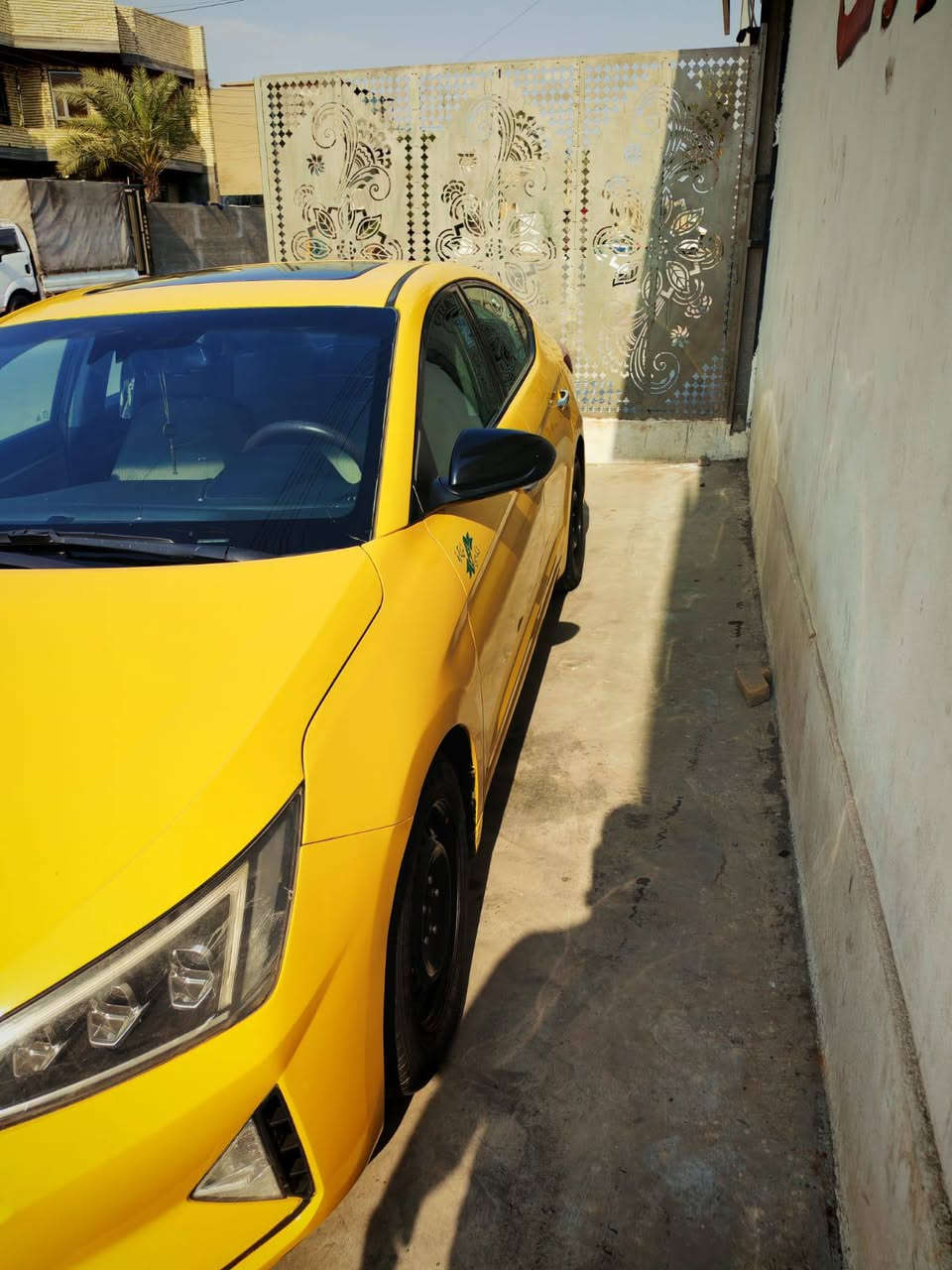 السلام عليكم انترة 19سيارة فول واحد على واحد حادثة منيد وجاملق نفسيتهن مرجعيهن سيارة حلو وماجناي السعر 130ومبيه مجال قليل العنوان بغداد جسر ديالى القديم رقم التليفون***********
