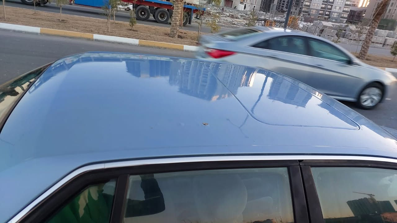 السلام عليكم 
Bmw735i 1991
سيارة فول مواصفات كلها كهرباء 
صدرها نص عمر 
وتايرات حاويه
تبريد بس غاز محتاج
السياره مصبوغه عام 
سياره تحويلها ثاني يوم
رايدها ب٤٨ وبيها مجال 
للاستفسار***********
غير متواجد عل فيس
مكانها بغداد
