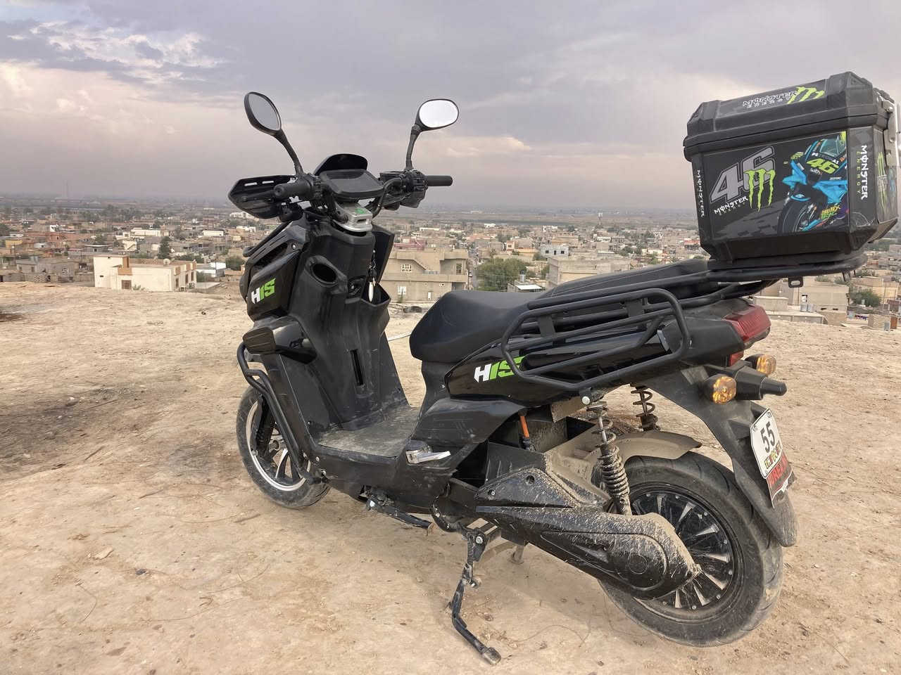 السلام عليكم...
دراجه شحن ( ابو الجنطة) للبيع...

المكان  ( الشرقاط)...

المواصفات + التفاصيل...

- دراجه شحن (ابتاشي ).....

- عدد البطاريات (6 باتري  32 الوحده )

- السرعه القصوى ( 90)  

- السرعه الحقيقيه (90)...

- ملف حقيقي... نحاس...

- شاشه تحدد ( العطلات )... 

- دبل ( اشاره )...

- نظام البك ( R ) الرجوع للخلف...

- نظام ال ( P ) للوقوف...

- دبلات اماميه ( 2 ) هيدروليك دهن...

- دبلات خلفيه ( 2 ) غاز...

- بريكات امامي و خلفي ( دسك )

- ستاند وسطي...

- ستناند جانبي....

- مدخل USB... شاحن موبايل

- لد امامي ( زنون ) عالي و ناصي...

- مضاده للمي....

------------------------------- 

الدراجه سريعه و شلعته ( قويه ) 

السعر 650 

للستفسار.. ***********
