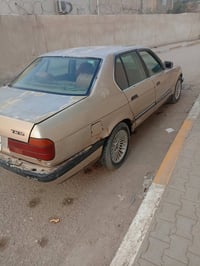 بي ام ٧٣٥ • محرك ٣٠٠٠ • سنوية لغاية ٢٠٢٧