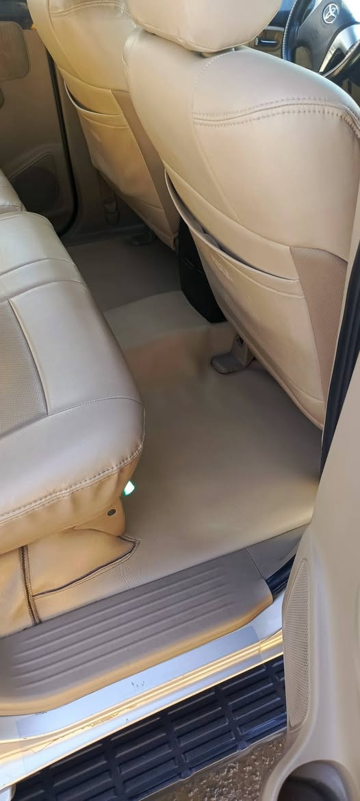 تيوتا فورتشنر 2014 رقم اربيل مكينه 6سلندر /4000
مكينه كير خير من الله 

ماشيه 168كم

تبريد ثلج 

مثبت سرعه 

حساسات 

7راكب 3قطع تبريد

بيها رصعه بل الجاملغ الامامي  

السياره جديده واحلا من الصور شرط

ترايها خير من الله 

مكانها بغداد جسر ديالى 

السعر 230 وبيها مجال قليل 

***********
