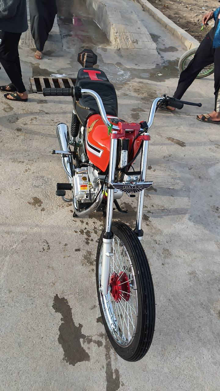 السلام عليكم دراجه نامه لبيع رقم  سنويه السعر خاص او الاتصال ع الرقم ***********
