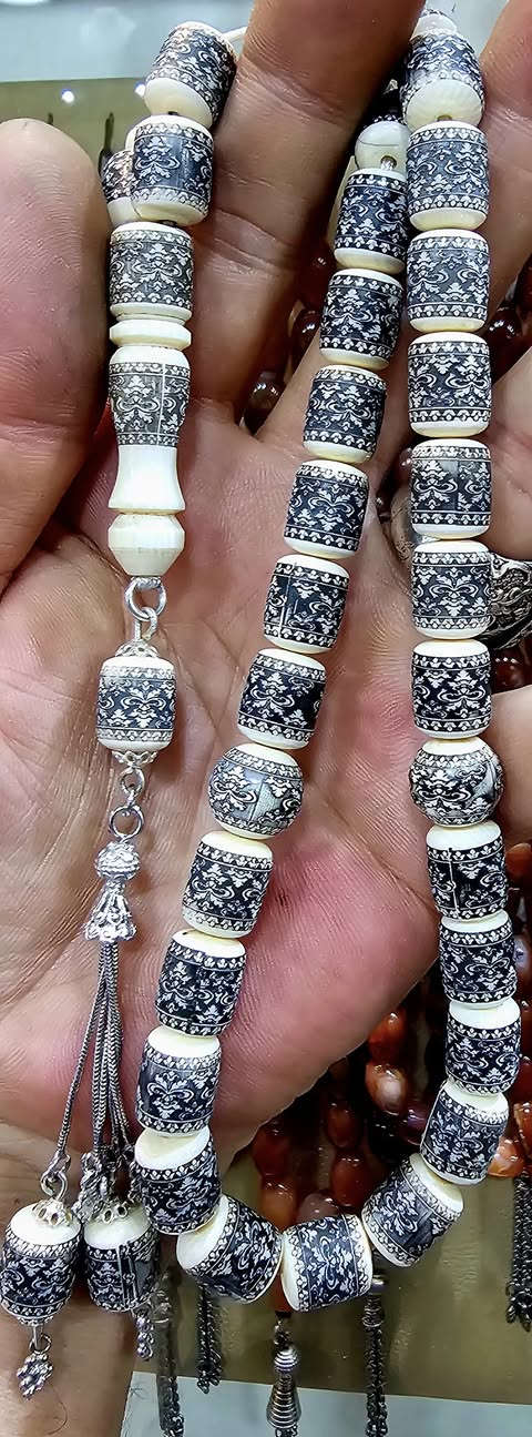 👑👁️ما لم ترى عينا من قبل👁️👑صنعت لتكون لك انت وحدك 🕶️لتظهر شخصيتك الفريدة   🕶💐زهرة اللوتس💐
بدقة تفاصيل  جمعت اصالة 🐘العاج 🐘💥 وتطعيم فضة 999. وجودة النقش ودقة التفاصيل وجمال المضمون وخبرة ومهارة الصانع وذوقكم🌹قطعة واحدة فقط لن يتكرر عملها🌹عمل مملكة الاحجار  الكريمة. خبيرالاحجار الكريمة 
maan mohammad
معتمد لدى .GIA.AJP


**إذا كنت صاحب هذا الإعلان وتريد حذفه لأي سبب، رجاءا أرسل رسالة إلى الدعم الفني**
