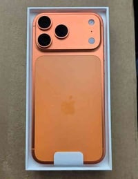 جهاز البيع كل ضمان يوم كامل اكو توصيل باب البيت معه ضمان  ايفون ١٧ برو...