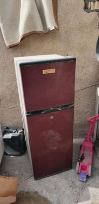 ثلاجه للبيع عطله فيوز 07712554782 وتساب