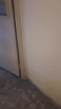 بيت للايجار المساحه 150م  البلديات قرب تقاطع الكهرباء  سعر الايجار 900...