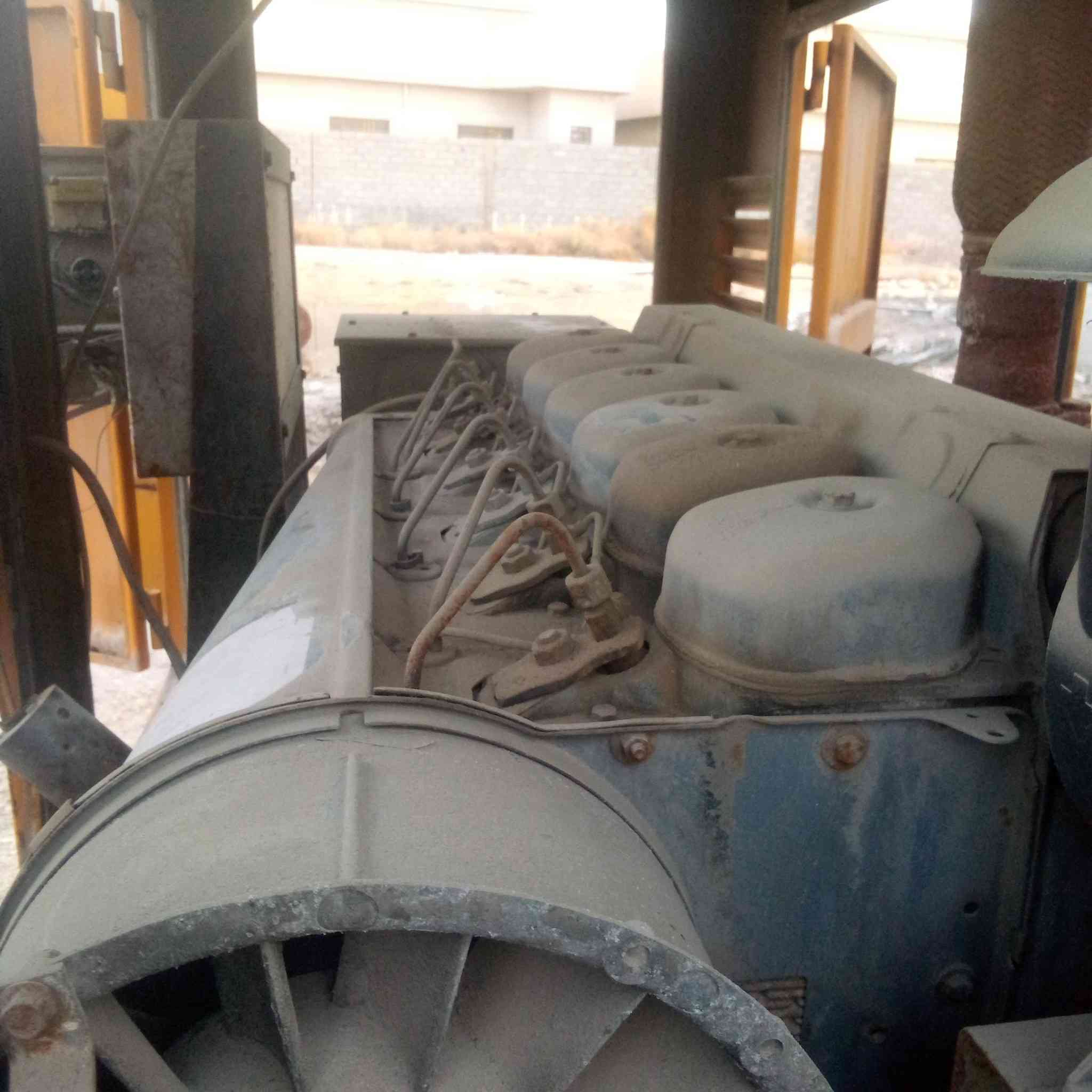 مولد دويز الماني وليس اوربي على وضع الشركة كابينه (كاتم)...بلادي برغي مامفتوح بيه... 912حلواني نوزل رفيع  
راس توليد بلادي ستامفورد الانكليزي 60كيفي لاصرف لأ بخار الي يگلي موجود بشمال وهو

الاغلبية صيني حتى قبقات الولف مبدليهن 

ومصبغيهن...الاصلي علامة الصاروخ على السلندر خلف الدكشن الحار مع تحياتي 

العنوان بغداد تاجيات ***********

***********

شركة
