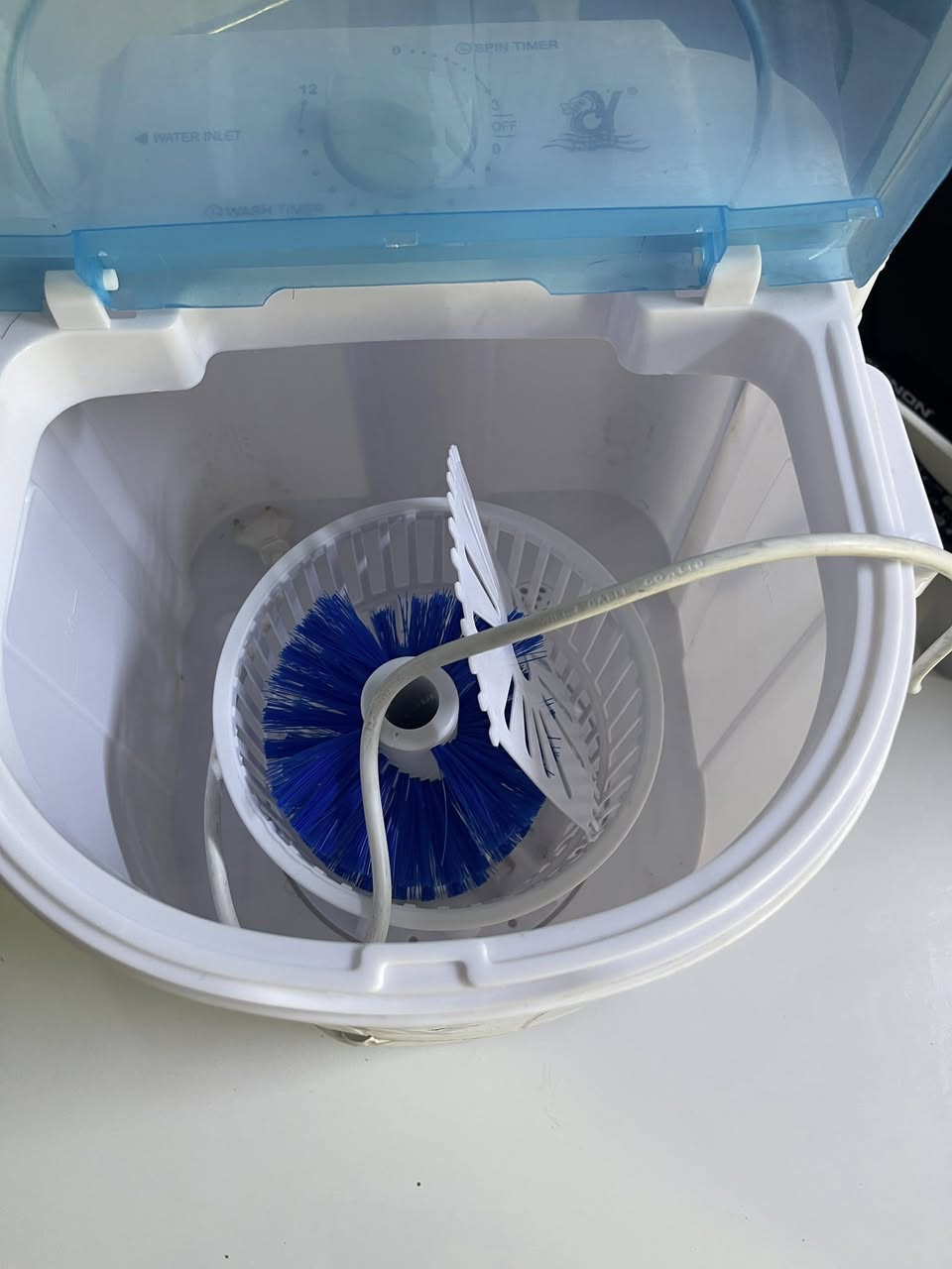 السلام عليكم
عندي شاشة ماركة شونك مكسوره من الزاويه بس تشتغل والنت بيها هم شغال حجمها ٣٤ وسعرها ٥٠ الف قفل 

وغسالة صغيره مال ملابس اطفال او احذيه ومستعمليها مره وحده فقط وتحتوي ايضاً على نشافة سعرها ٢٥ قفل 
مكاني بابل / لا يوجد توصيل


**إذا كنت صاحب هذا الإعلان وتريد حذفه لأي سبب، رجاءا أرسل رسالة إلى الدعم الفني**