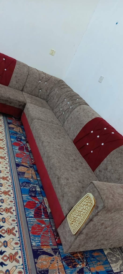 للبيع ديوان 10 مقاعد استخدام قليل مابي اي ضرر
السعر 250 العنوان حي النصرقرب القوس يوجد خدمة توصيل للاستفسار ***********
