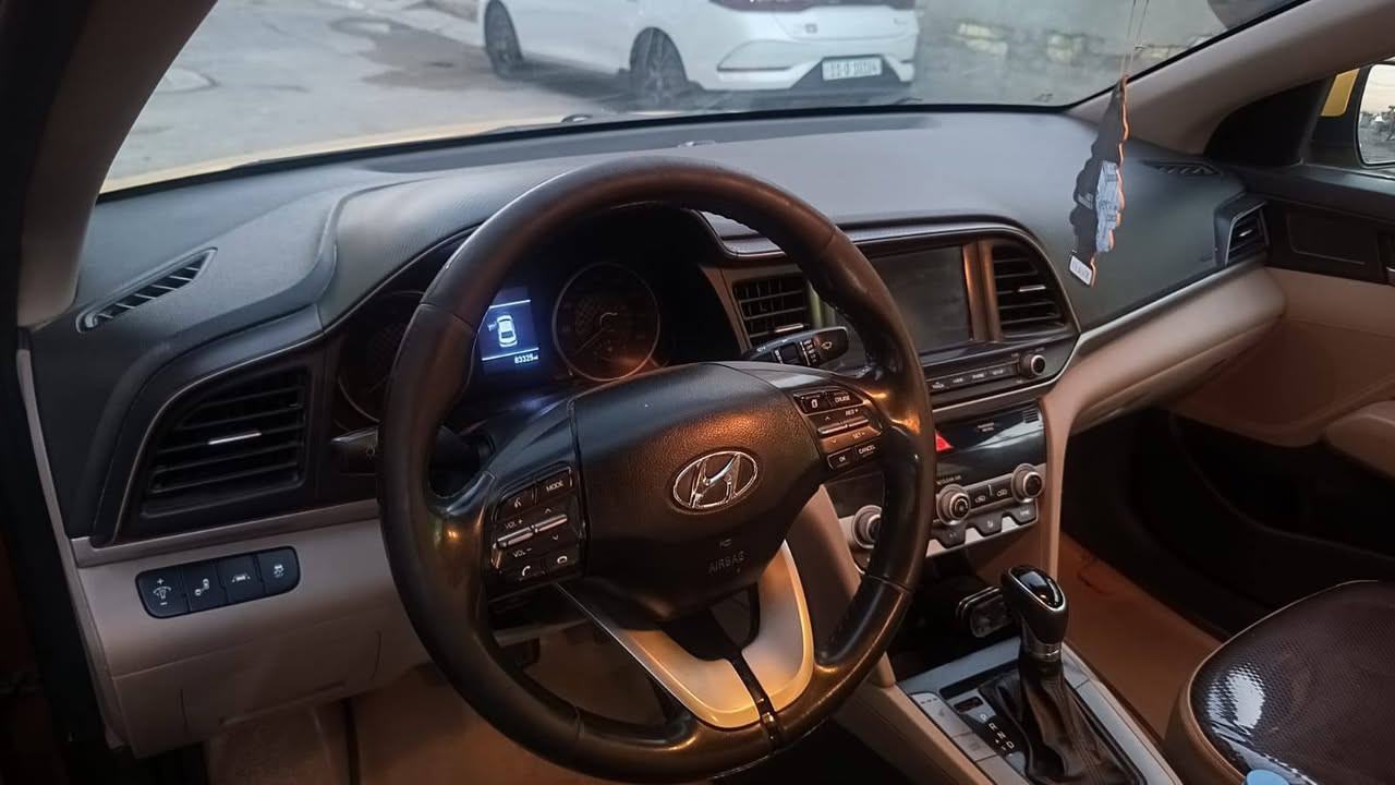 السلام عليكم
النترا 2020 وارد امريكي صور الحادث موجودة بلمنشور تبديل قطعه وحده  گير AT محرك تبريد كفاله مواصفات لمتد فول واحد على واحد فقط السعر 125
الاتصال ‏‪***********‬‏
الاتصال ‏‪***********‬‏

