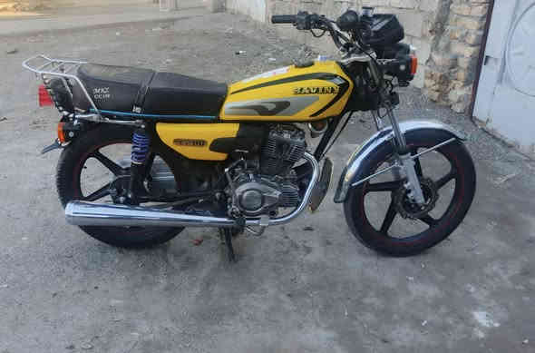 متاح اللبيع او مراوس حسب القناعه مكينه , 200حقيقي السعر 500بي مجال مكان خانقين ***********
