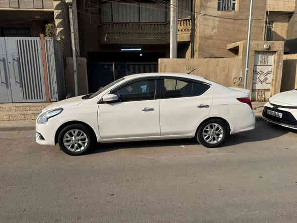 السلام عليكم ...
للبيع ...
صني 2024 فول 
لون ابيض ثلجي
محرك دووش مكفول من الفتح والعيب وضع شركه
كير اتوماتيك 
مواصفاتها فول الفول
تبيرد بيانو 
بصمة السيارة مو سويج
مري شفط 
تبريد قطعتين حتى الورة تحكم وحدة 
داخل اسود جلد
شاشه ايباد وكامره خلفيه
جناح صندوق
يدات نيكل بصمة 
تحكم ستيرن
حساسات خلفيه وامامي وجانبي
بروجكترات 
مانع انزلاق
سبير منازل 

⚔️سياره جاهزه من كلشي ربع متحط عليها 
(محرك/كير/صدر/تايرات/باتري/دواخل/تبريد)
كلها بشرط مابيها نقص برغي 

🔺السياره مكفوله من الصبغ فقط شبر يم البراكيت الخلفي  بدون فتح ..فقط بارد صغير 

رقم بغداد الجديد/سنويه جديده/هزه جديده/ بأسمنا تحويل ثاني يوم

مكان السيارة بغداد 
رقم صاحب السيارة 
***********

السعر :: اطلبه بالتعليقات يصلك خاص 📩

#ادارة_الصفحه ⚡

ملاحظه / 🔴
مدير الصفحه غير مسؤول عن بيع وشراء واصوليات السياره نحن صفحه لعرض السيارات فقط.
