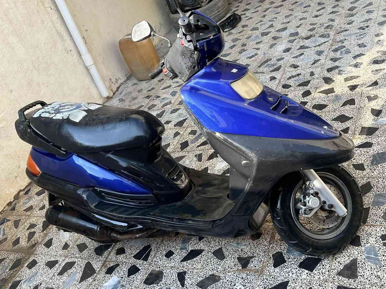 السلام عليكم دراجه فراشه فضائي دراجه حلوه كلش كشرها كلش نضيف محرك ناعم متسمع صوته عنواني بعقوبة مقابيل السجن الاصلاحي القديم السعر  ٤٠٠ وبيها مجال للاستفسار الاتصال ع الرقم ***********
