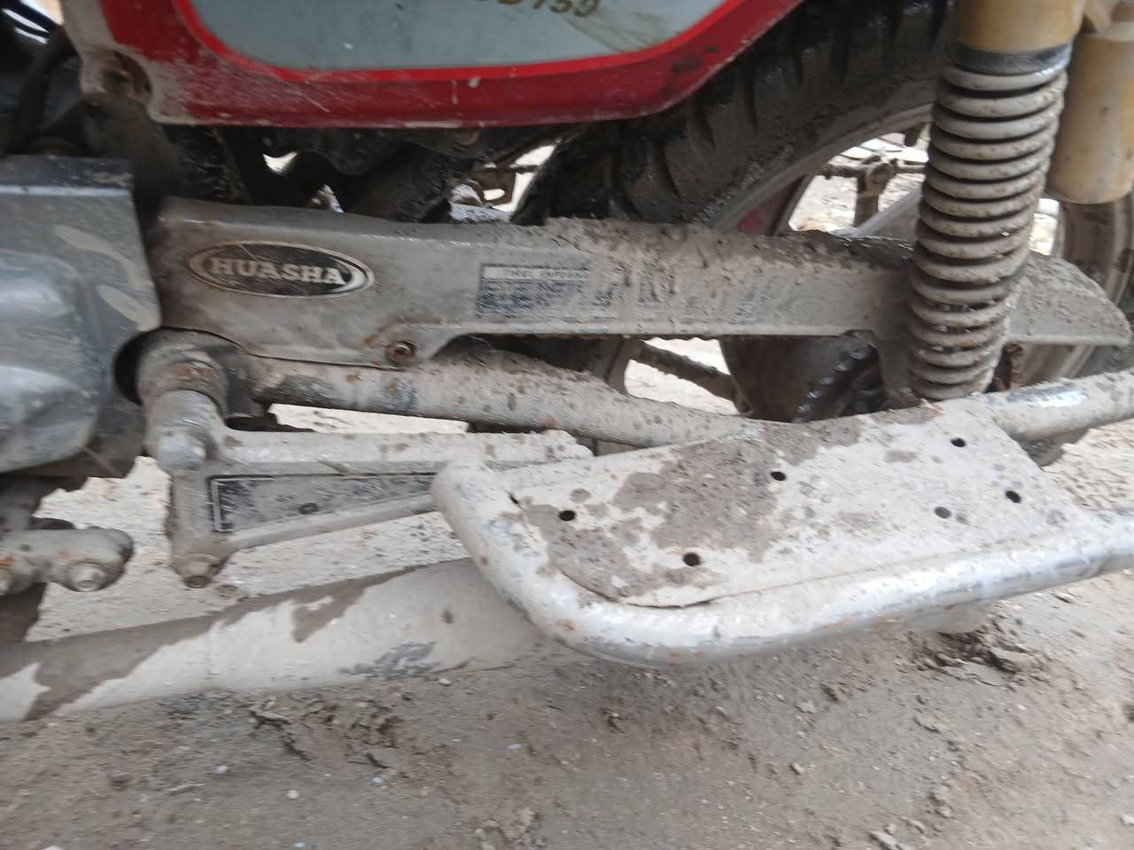 سلام عليكم دراجه هوشا للبيع ٢٠١٣اوراق اصولي محرك مامفتوح كامله من كلشي عوزه فقط باتري 
المكان سياحي *********** خاص موجود 
٤٥٠ وبيه مجال  مال جنايه
