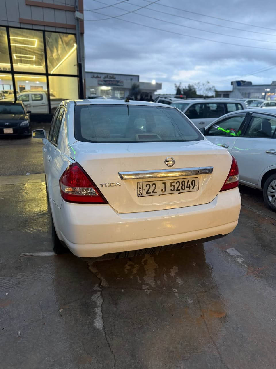 نيسان تيده ٢٠١٢ سپى به فرى گيرو مه كينه به شه رت چركه ى تيا نيه ته نها يه ك په له ى بوياغه بى ده عم و ليدران چوارتايه ى نوييه سه نه وى تا ٢٠٣٠ نوييه به شه رتى ته خويل و وه كاله 
سعرى ١٠٢ كه ميك مه جال 
***********
*********** كويسينجاك, أربيل
