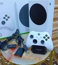 اكس بوكس سيريس س 512 للبيع 07779398164