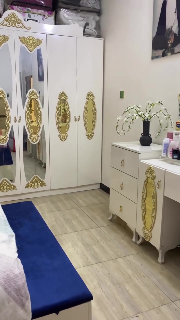 غرفة تركيه نظيفة تسع قطع خشبها ضمد وجربايتها عراقي سعرها 450


**إذا كنت صاحب هذا الإعلان وتريد حذفه لأي سبب، رجاءا أرسل رسالة إلى الدعم الفني**