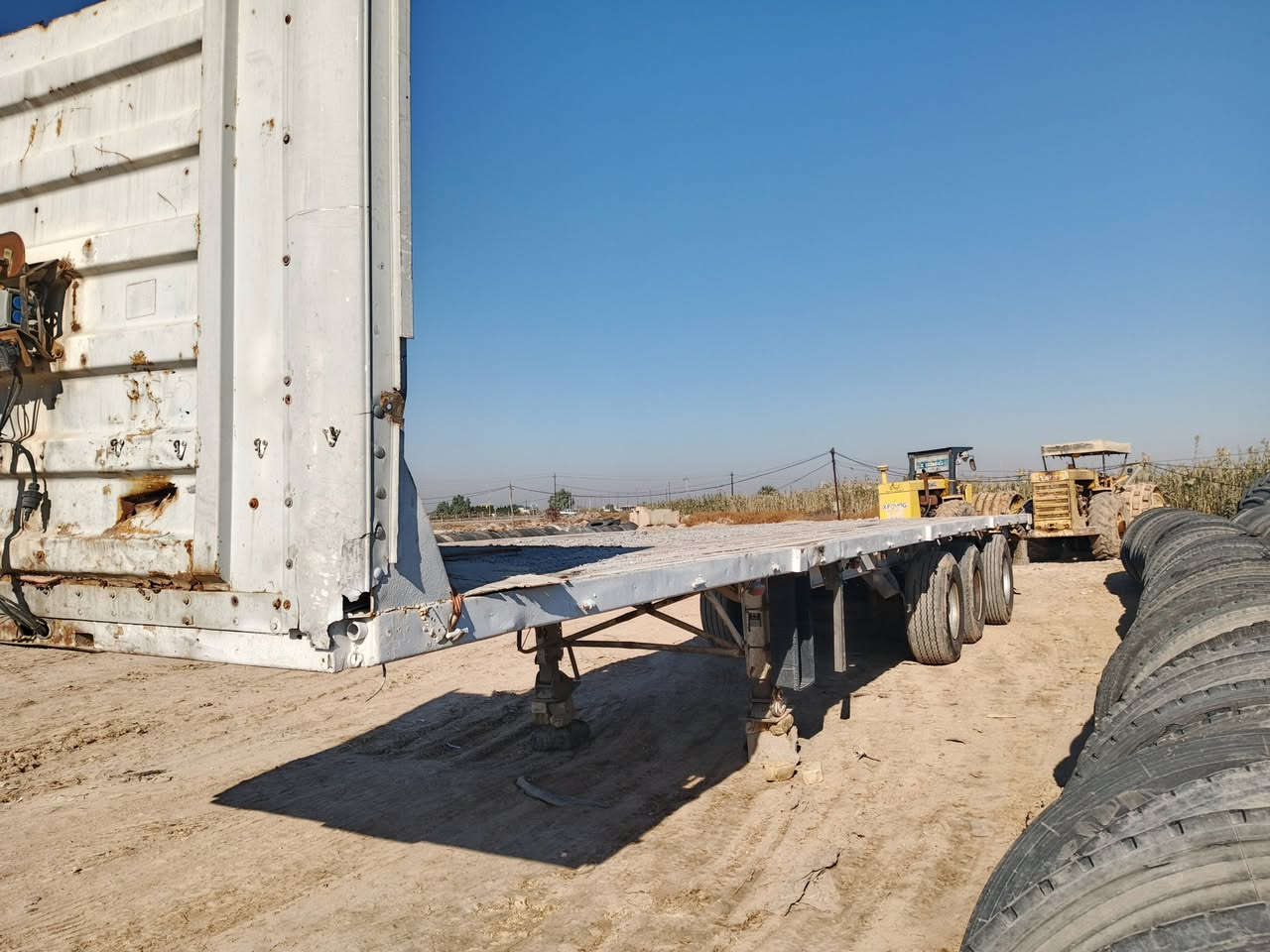 سلام عليكم لبيع عربانه وربيه تخم تايرجديد***********
