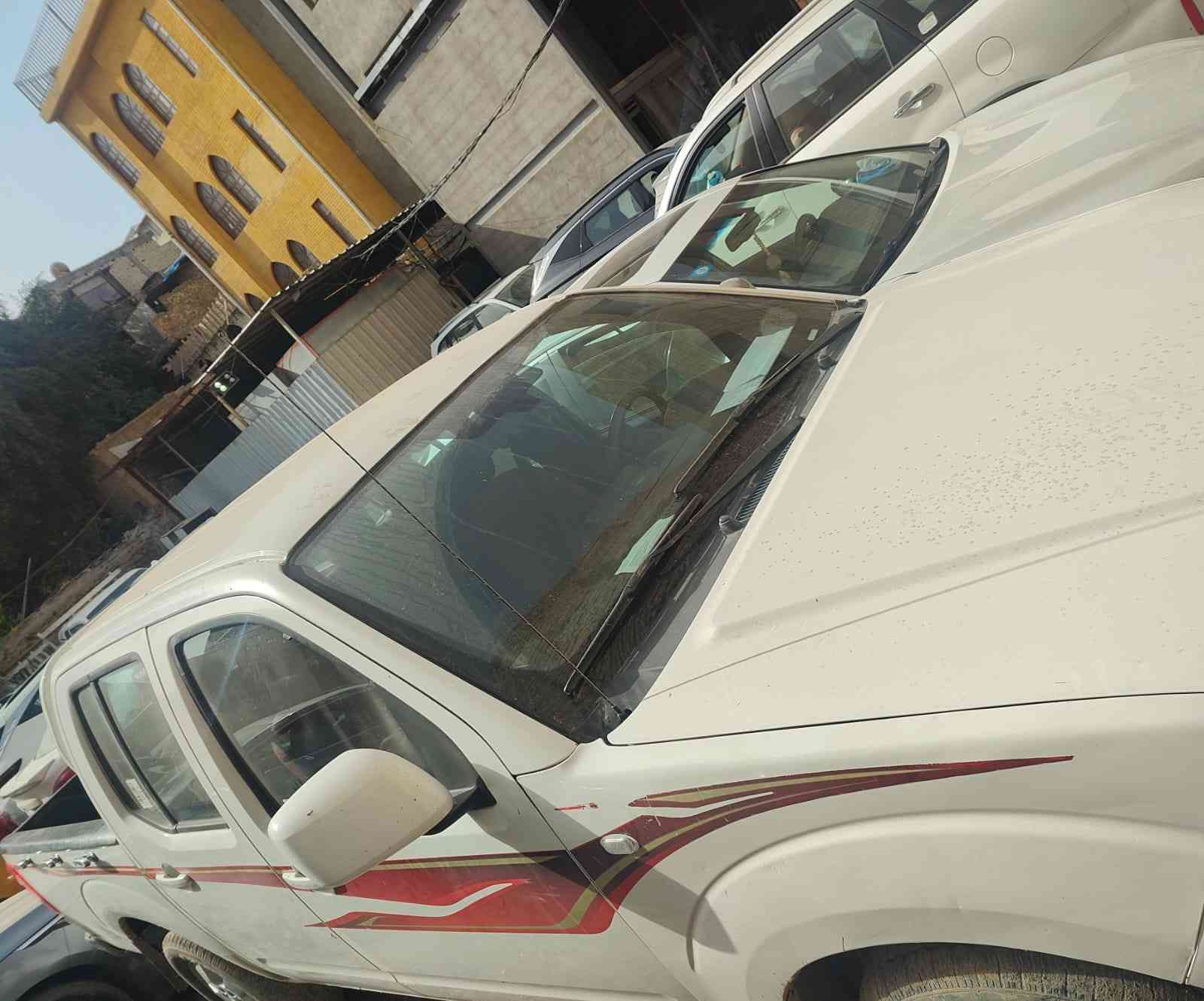 نيفارا رقم بغداد موديل 2013
كير ومكينه جدد بلاد ماشيه 132 الف مابيها اي نقص رقم بغداد بأسمي 

***********

ب86 

موقع السياره ديوانيه غماس
