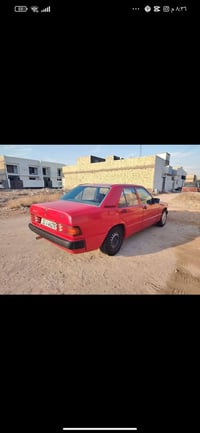 مرسدس 190 • ٩١ • ٦ سلندر