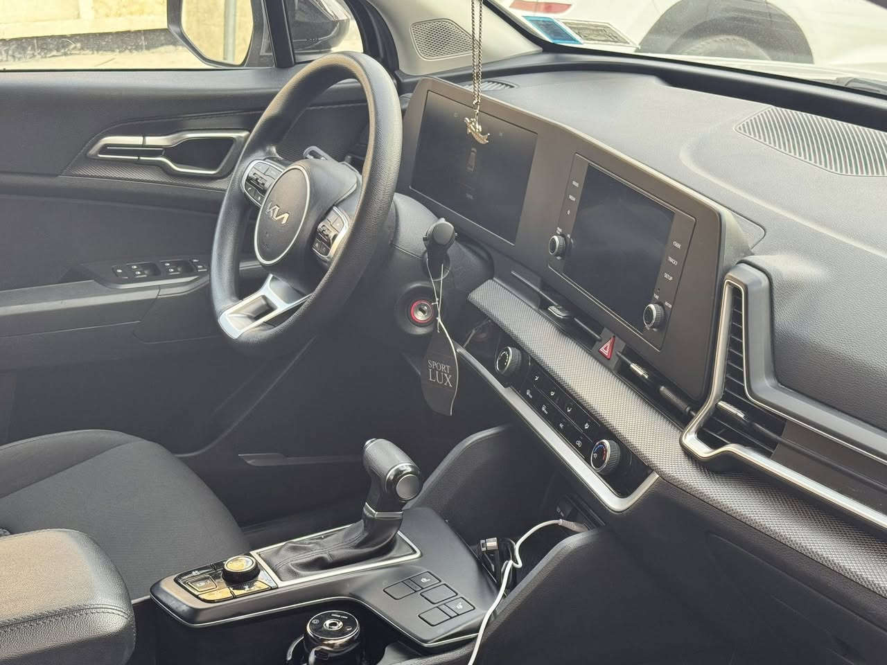 السلام عليكم سبورتج 2023رقم بسمي مواصفاته معروفه xlحادثه فقط جاملغ اليمنه السعر 187وبيه مجال العنوان بغداد حي الجهاد ***********
