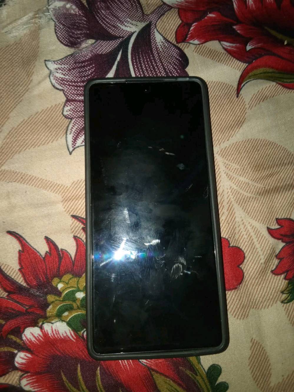 جهاز تكنو بوفا6 برو للبيع مواصفاته معروفه جهاز شخط نا بي برغي ما مفتوح بي بلادي كلشي بي بلادي بعده تحت الضمان الأستخدام أقل الخمس أشهر السعر 220 الجهاز طك كارتون  كامل الملحقات حتى الكارتون مالته وياه