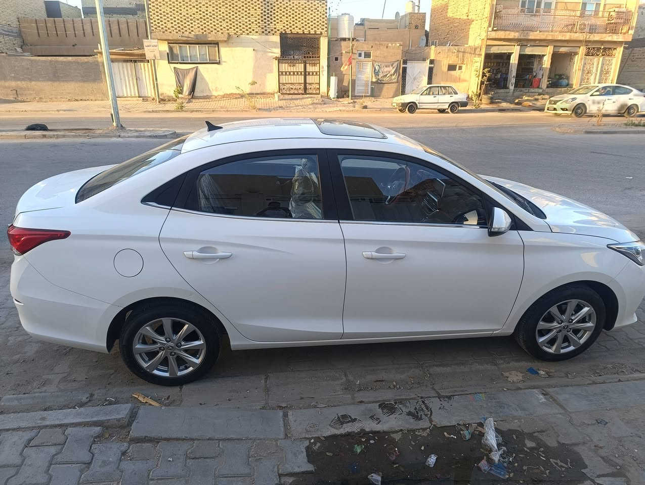 شانجان ال سفن موديل 25 
حره بعدهي بل ضمان 
ماشيه 18 ألف فول مواصفات ما عده البصمه معروفه مميزاته 
رقم بغداد مكاني نجف 
السعر 100 موبايل 
***********
