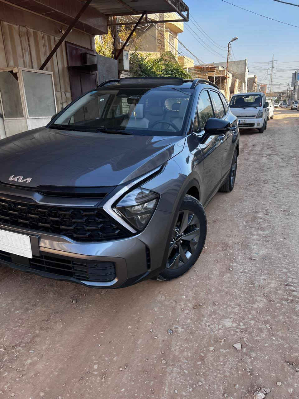 السلام عليكم للبيع سبورتج هايبرد موديل 22 بفداد باسمي فول فول مواصفات لون مميز  كفاله عامه للبيع سعر 230 وبي مجال بسيط مكاني بابل حله مركز مدينه ***********
