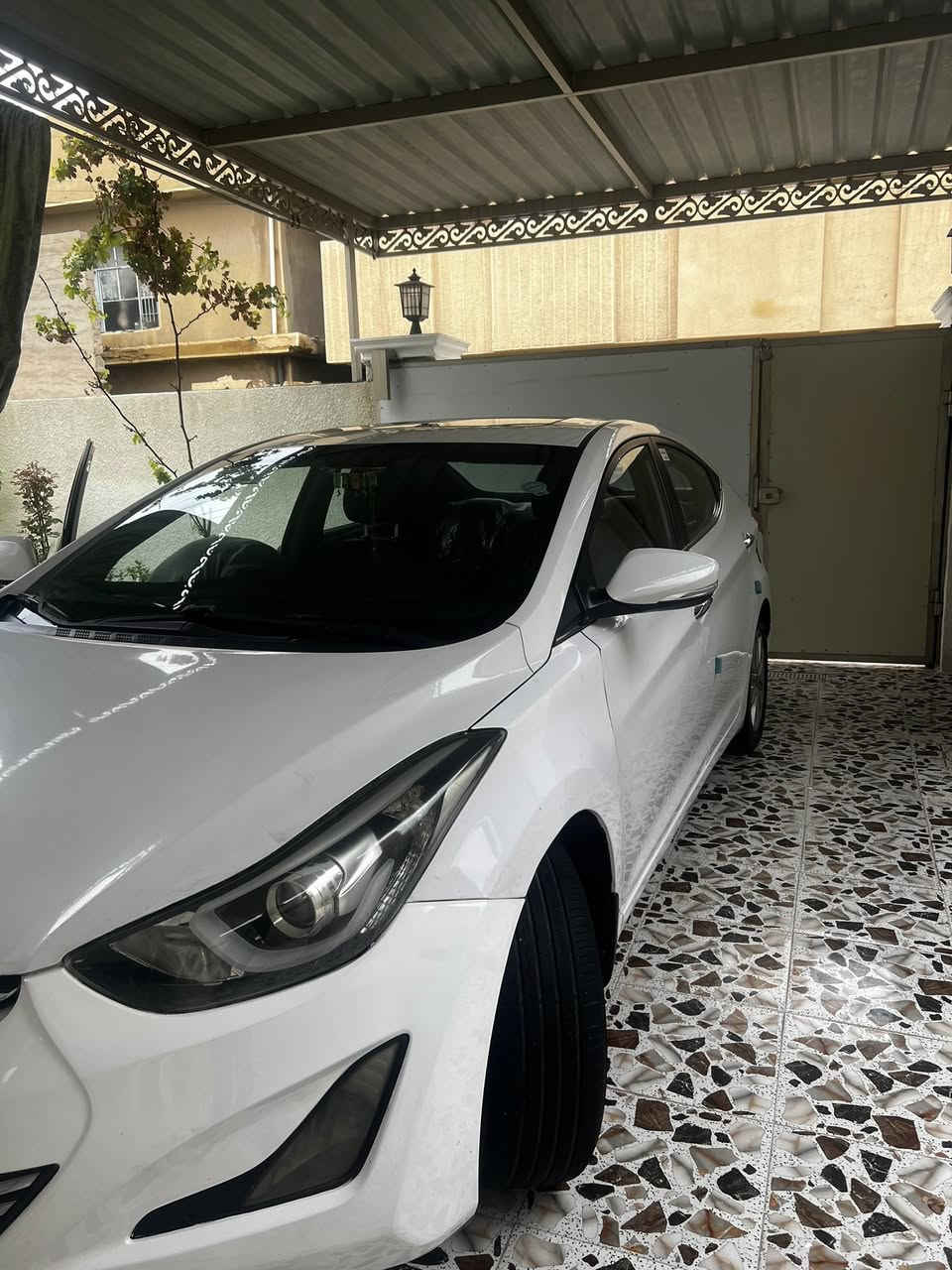 يا الله السلام عليكم النترا للبيع 2015 خليجي محرك 1800 فول مواصفات عده البصمه السيارة تجي تشوفها بعينك واحلى مَـטּ الصور وراح تسئلني شبيها مابيها بيها بابين مرشوشات للجماليه والسيارة كدامك رقمها بغداد تحويل ثاني يوم هزة جديدة سنوية جديدة وكله باسمي مكاني الانبار فلوجة السيارة معروضة بـ120 وهذا رقمي ‭0787 753 6079‬ اتصل ومايكون خاطرك اله طيب ❤️
