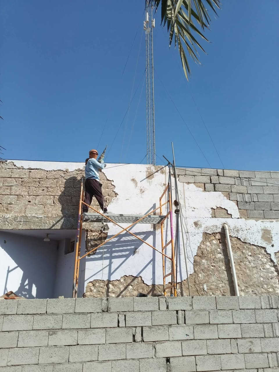 السلام عليكم /كادر عمل جاهز تصعيد مواد +تنضيف بيوت حدائق+ تفليش+ دفن نهري +نقل اثاث//معداتنه جاهزه
وسياره تجيك للبيت ماعليك بس الاتصال بالرقم ***********
