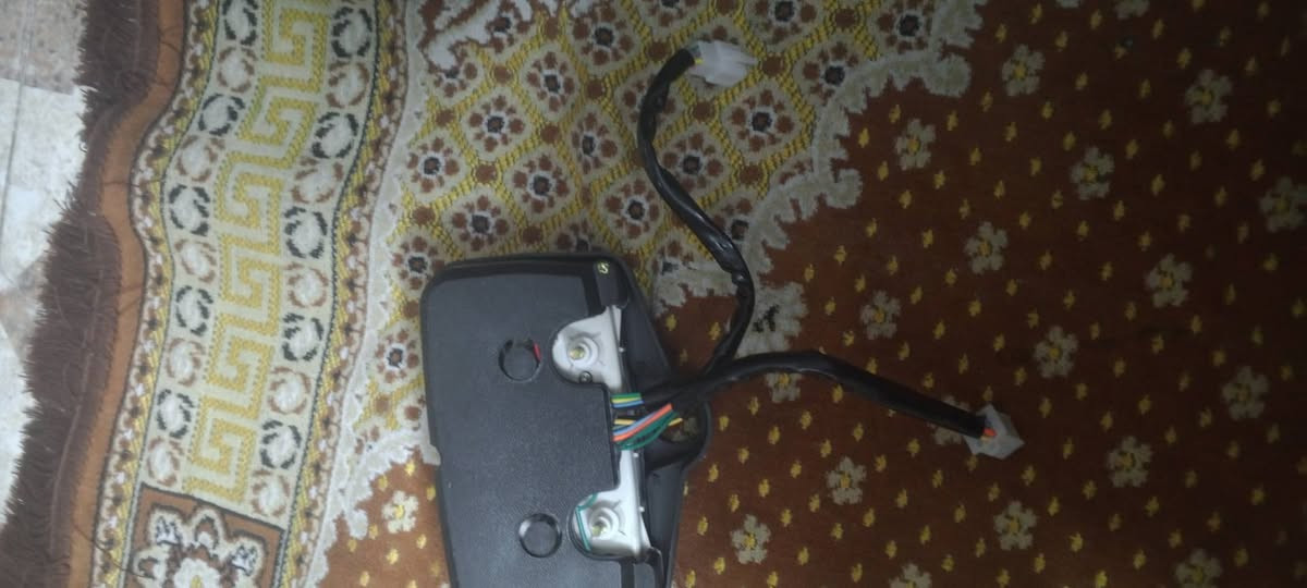 سلام عليكم كلهن رايدهن ب 30 اصليات دشبول اليراني جديد مامستخدم العنون بغداد البياع ***********
